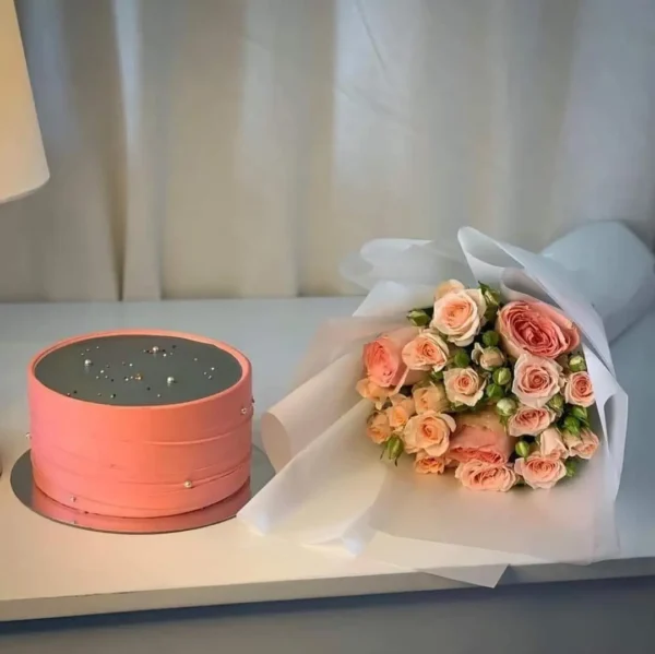 Rose Quartz Delight Cake with Enchanting Pink Rose Bouquet